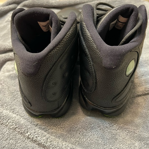 Men’s Jordan shoes - Picture 7 of 7